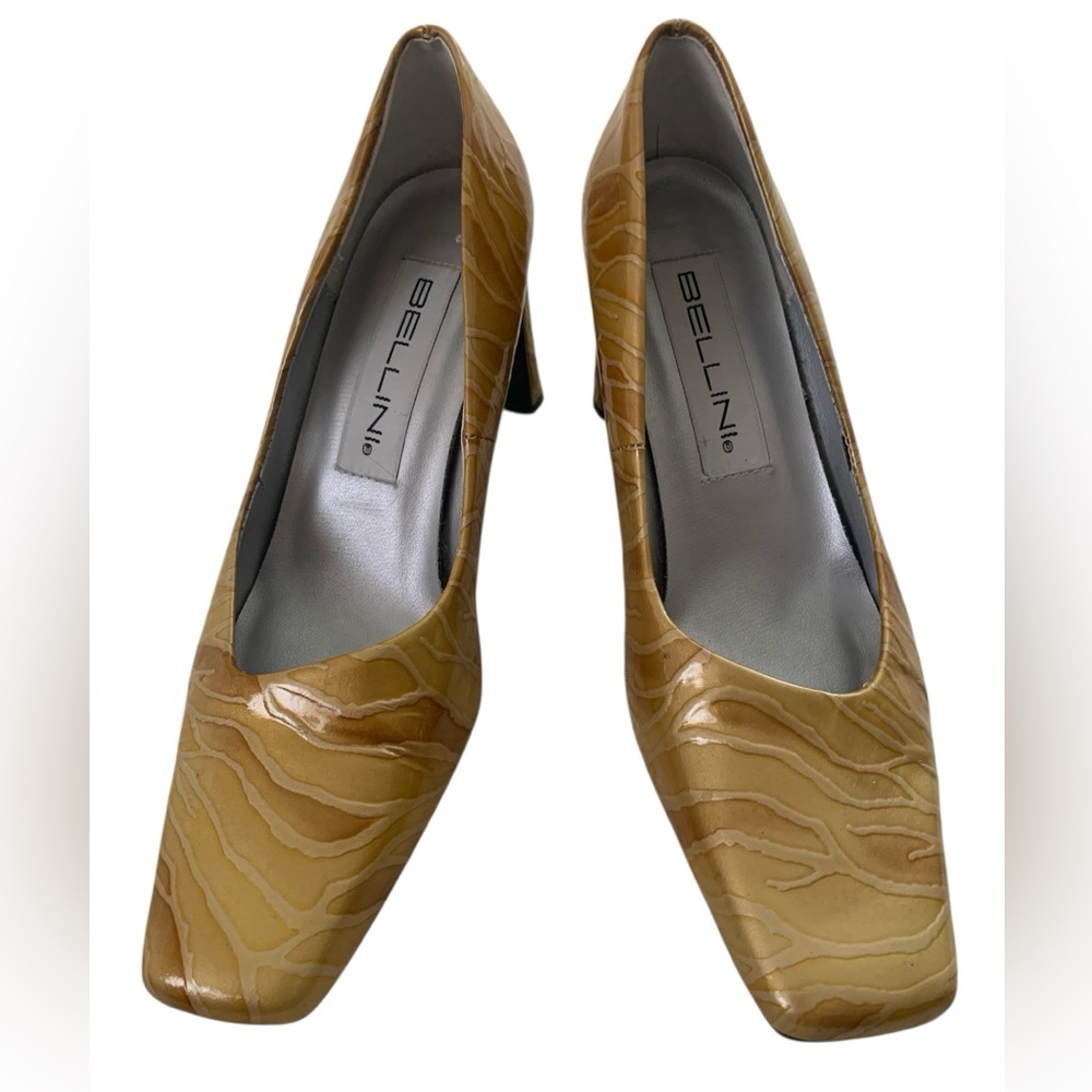 Bellini Women's Margie Gold Leather Patterned Pumps